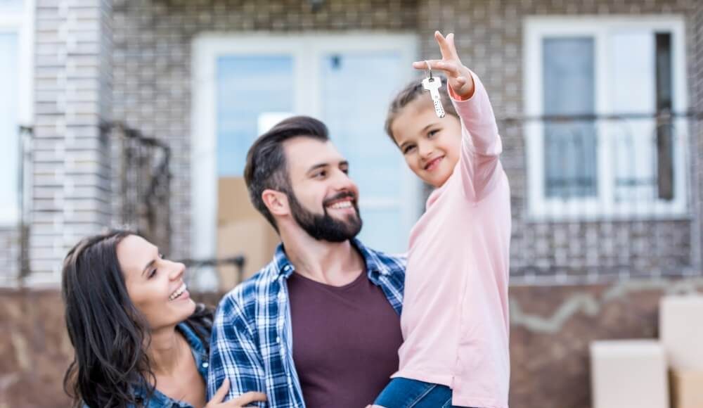 Family buying a home in Colorado